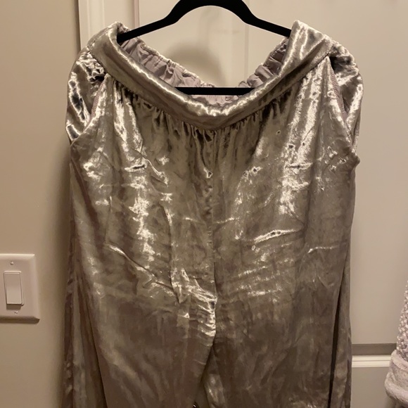 Anthropologie Maeve Anastacia Silver Soft Velvet Wide Leg Pants - Picture 5 of 7